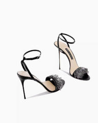 Martina Heels