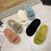 RIEL Slippers