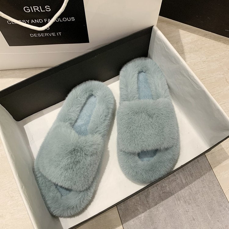 RIEL Slippers