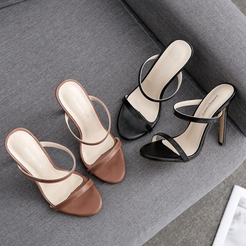 Amelia Heels