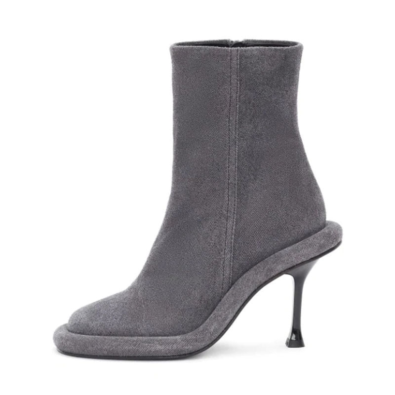Yondi Boots