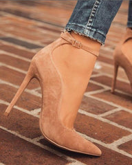 Katie Court Heels