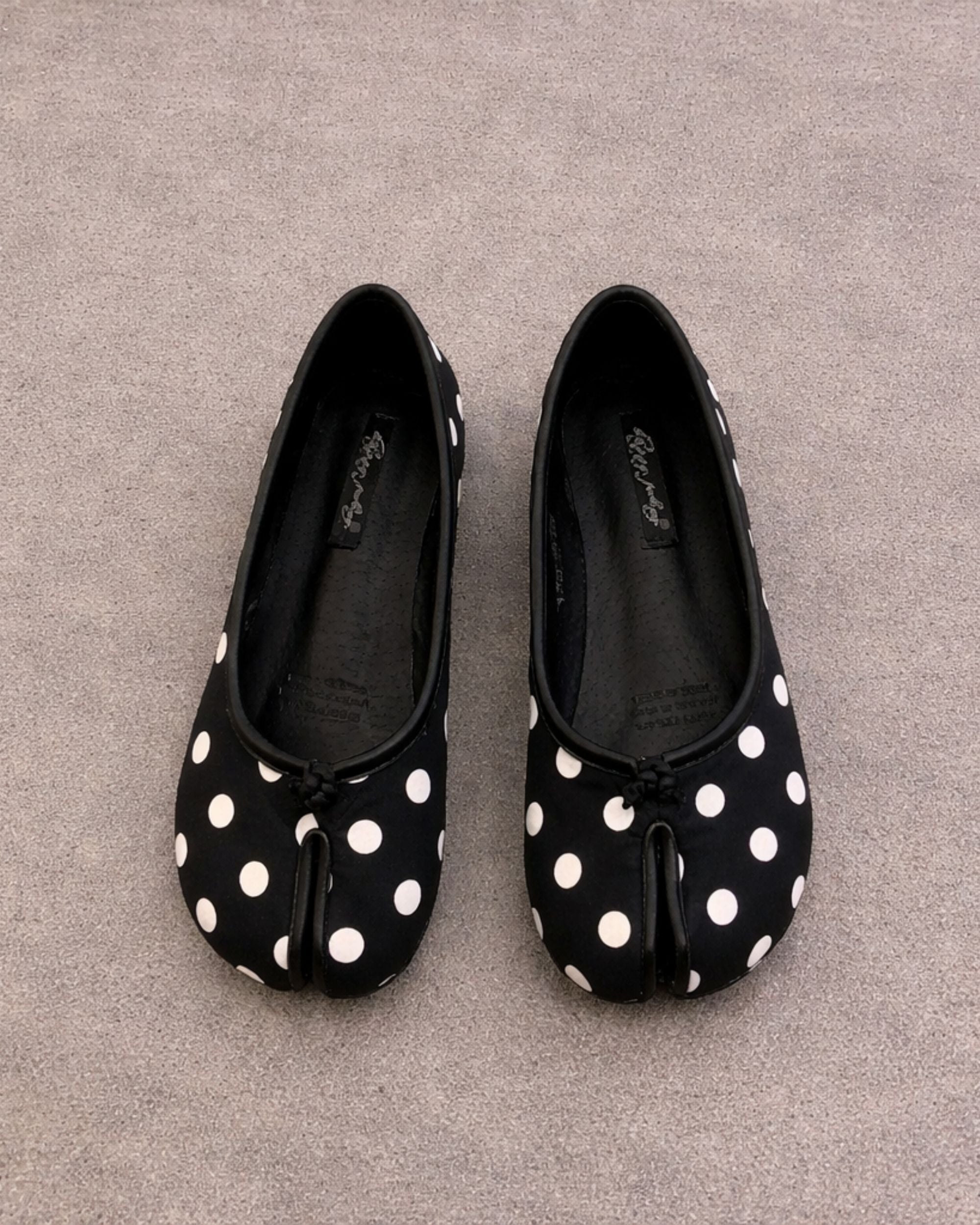 Riley Flats